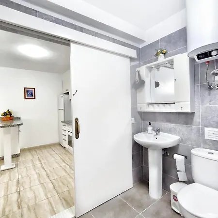 Chill Out Canarias Costa Adeje (Tenerife)